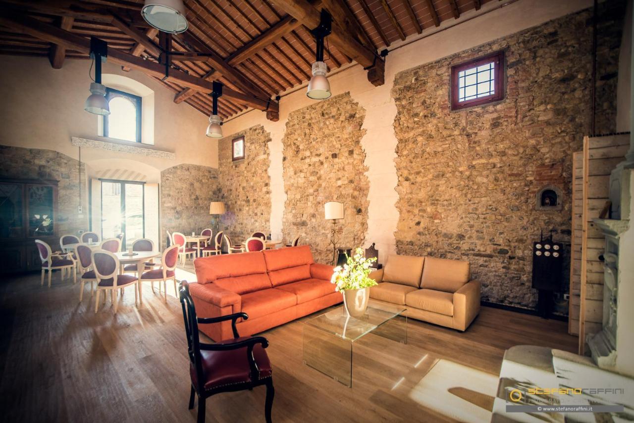 B&B San Jacopo A Muccianaサン・カシャーノ・イン・ヴァル・ディ・ペーザ エクステリア 写真